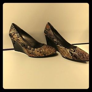 Adrienne Vittadini wedge heels